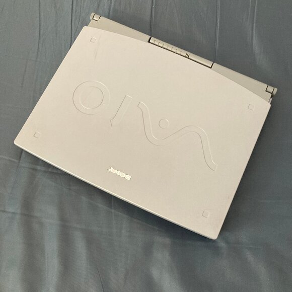 Sony Vaio PGC-705 Laptop w/ Power Supply. Fully Working. The First Vaio. Vintage - Picture 2 of 11